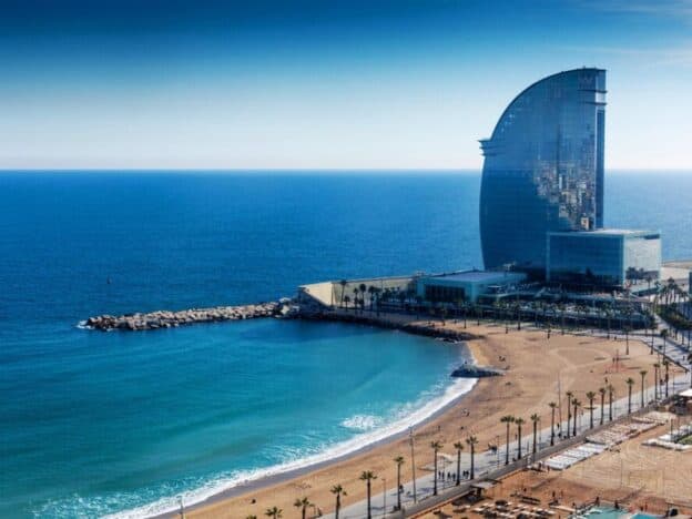 HOTELES EN BARCELONA visual data 4