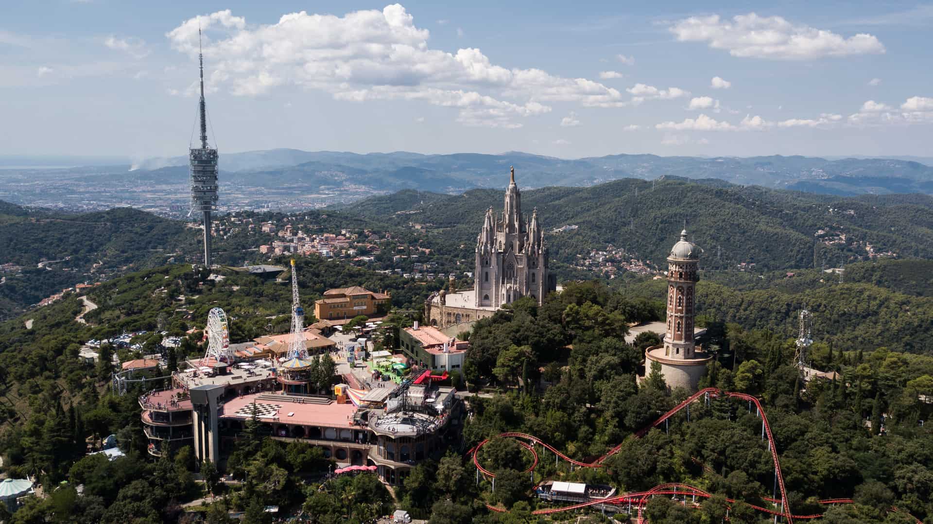 Mont Tibidabo Parking Le Tibidabo Un Parc D attraction Dominant Tout 